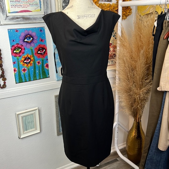 Banana Republic NWT Sheath Black Midi Dress 95%wool+spandex stretch Sleeveless - Picture 2 of 16